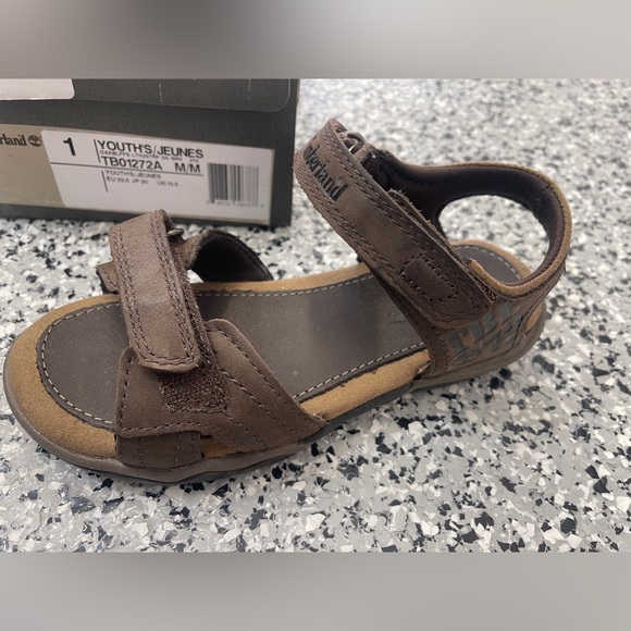 NEW Timberland 1292A Oak Bluffs 2-Strap Sandal Big Kid's Size 1.  39 EU Brown - Picture 2 of 5